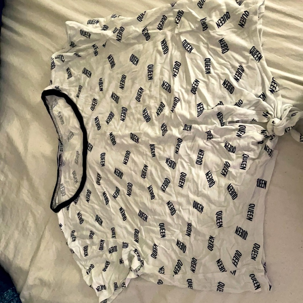 Queen crop top